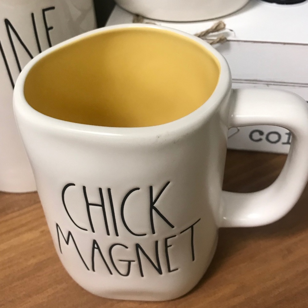 Rae Dunn mug - Picture 2 of 2